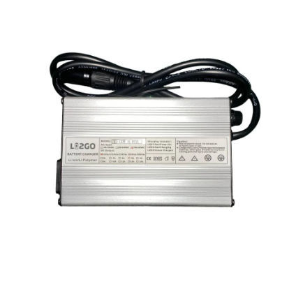 Chargeur de batterie pour véhicule électrique - 33737 - Li2Go - de bureau / lithium / CE