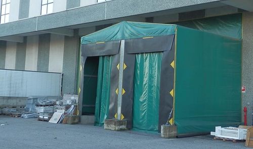 Sas pour quai de chargement rétractable - Puertas Angel Mir