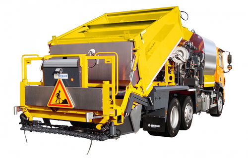 Gravillonneur épandeuse de liant - CHIPSEALER A - SECMAIR