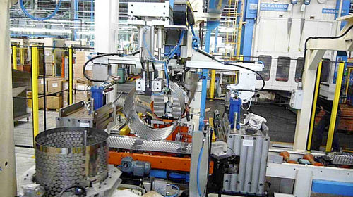 Machine de formage de métal - COMI GROUP - en matière plastique / automatique / en ligne