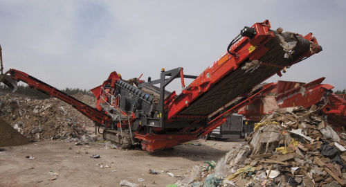 Crible pour chantier de construction - 883+ Spaleck - TEREX Mobile Processing Equipment - pour le recyclage / mobile / pour produits en vrac