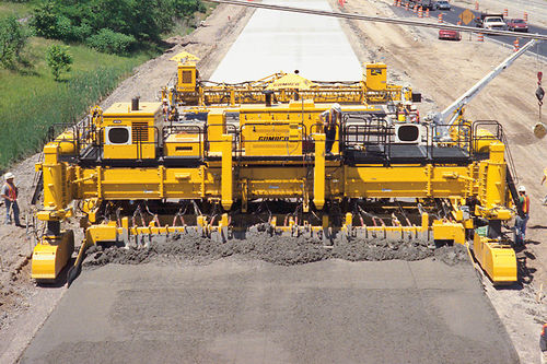 Machine à coffrages glissants - GP-4000 - GOMACO International