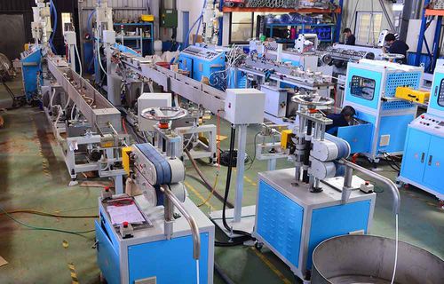 Ligne d'extrusion de tubes - Everplast Machinery Co., Ltd. - de tuyau / pour thermoplastiques / pour TPU