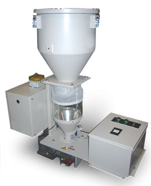 Alimentateur gravimétrique - GH-F series - AEC, Inc. - ACS Group - volumétrique / pour produits pharmaceutiques / pour extrudeuse