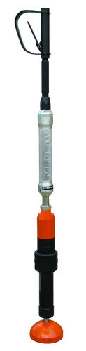 Dameuse à perche - 20.5 kg | Ergo-Tamp - MBW Incorporated
