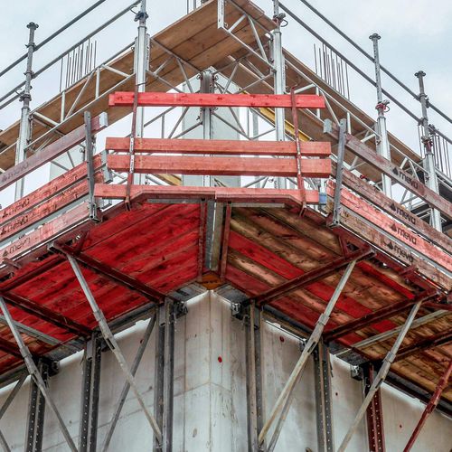 Plateforme de travail - KAB - MEVA Schalungs-Systeme - pour assemblage / de stockage / suspendue