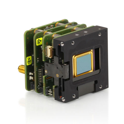 Module caméra numérique - XTM 640 series - XENICS - pour drone / de surveillance / d'imagerie thermique