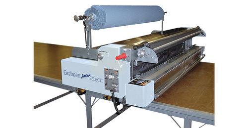 Chariot matelasseur semi-automatique - Saber Select™  - Eastman Machine Company - manuel / pour textiles
