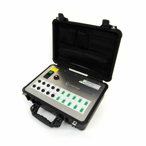 Système d'acquisition de données de température - XE-9999-028 - Composite Integration Ltd - de tension / intégré / portable