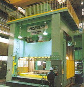 Presse hydraulique - HDT-1000	 - Hyundai Heavy Industries-Robotics System - d'hydroformage / à cadre