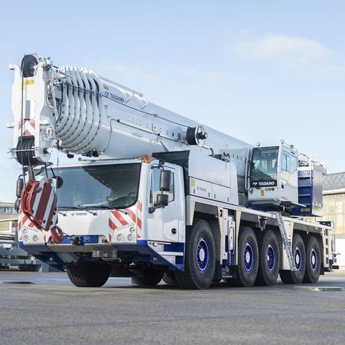 Grue montée sur camion - AC 5.250L-2 - TADANO FAUN - à flèche / pour chantier / de levage