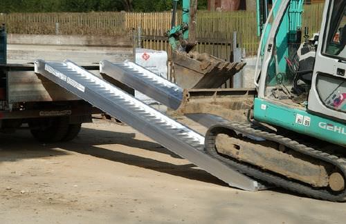 Rampe de chargement de transport lourd - AVS 130 series - ALTEC - en aluminium