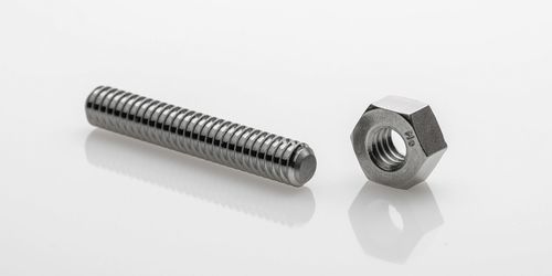 Boulon à tête hexagonale - Plansee SE - sur mesure