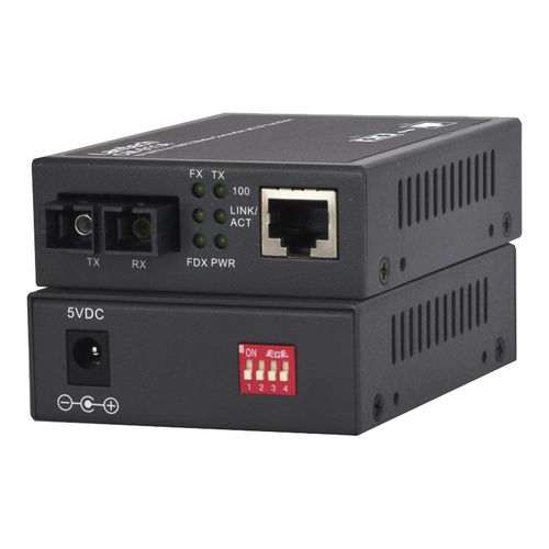 Convertisseur média - CM-011A series - Lantech Communications Europe GmbH - Ethernet / de fibre optique / sur rack
