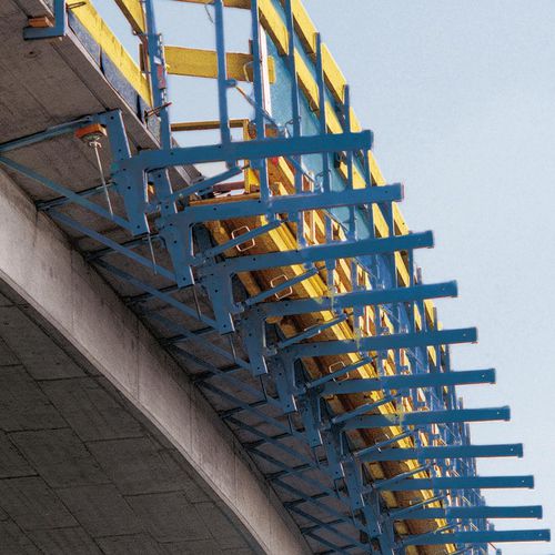 Coffrage modulaire - T - DOKA - allégé / de ponts / de poutre