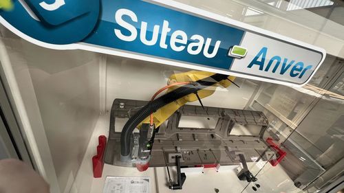 Cellule robotisée de fraisage - Suteau-Anver - de découpe / de rognage / de contourage