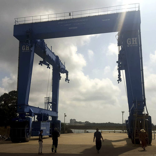 Portique automoteur - GH-440    - GH Cranes & Components - pour applications marines / pour fortes charges / bipoutre