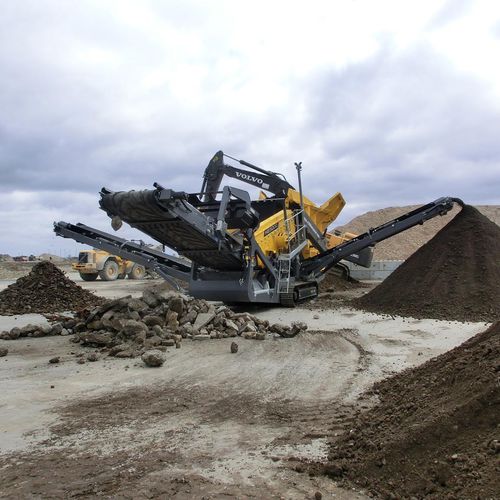 Crible pour l'industrie - RM HS3500M - RUBBLE MASTER HMH - pour le recyclage / mobile / pour produits en vrac