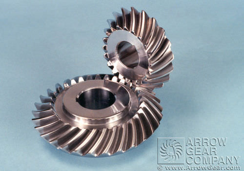 Engrenage conique - Arrow Gear Company - à denture hélicoïdale / à moyeu