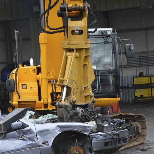 Machine de démontage - Builtrite Mfg