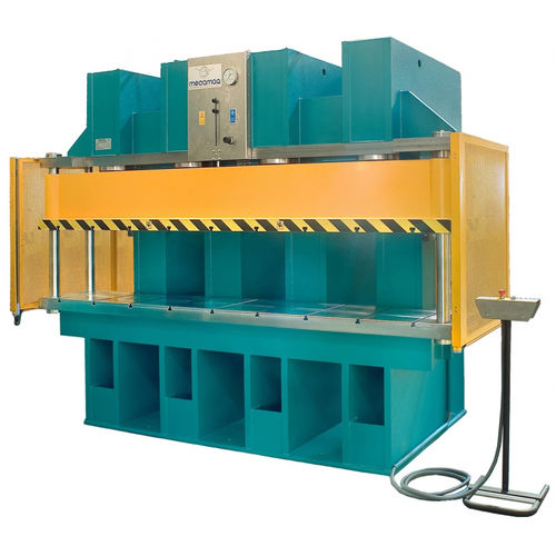 Presse hydraulique - PHE-300 - Mécamaq - de formage / à col de cygne / automatique