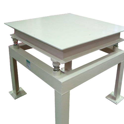 Table vibrante compacte - TARNOS