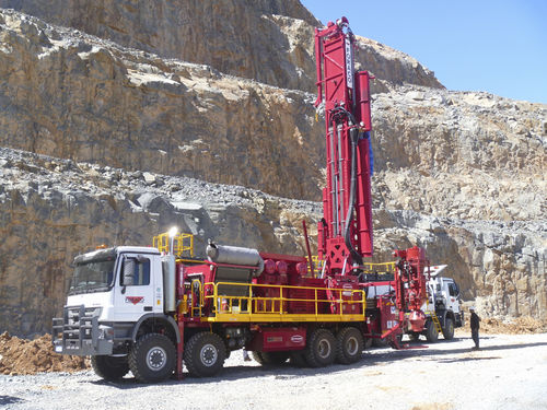 Foreuse d'exploration - T685WS  - SCHRAMM, INC. - sur camion / rotative / hydraulique