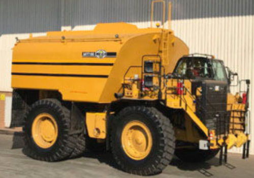 Camion des carburants - MFT - MEGA Corp. - à 3 essieux