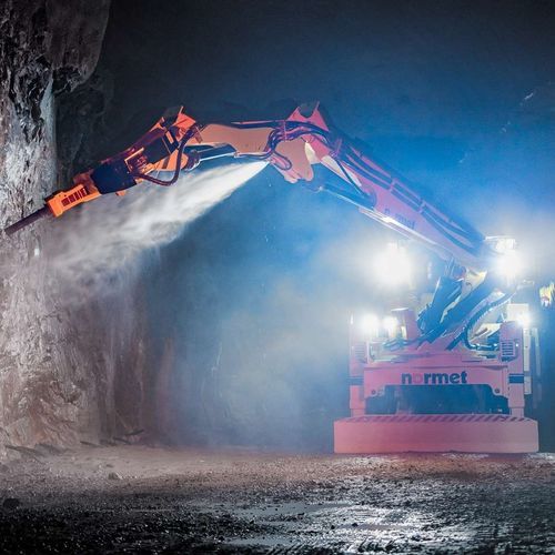 Machine de purgeage mécanique pour mines - SCAMEC LC 095 A - Normet - tunnels