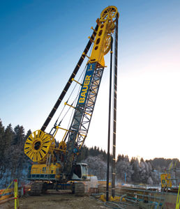 Grue sur chenilles - MC 96 - BAUER Maschinen GmbH - électrique