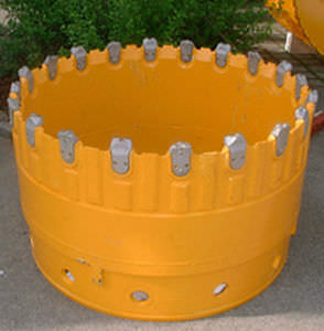 Louvoyeuse - BAUER Maschinen GmbH