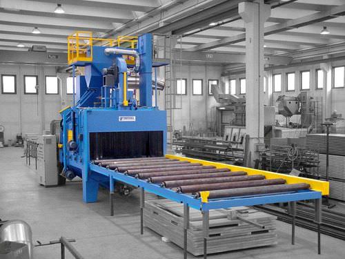 Grenailleuse à convoyeur à rouleaux - GAMMA - TURBOTECNICA - pour métal / de tôles / continue
