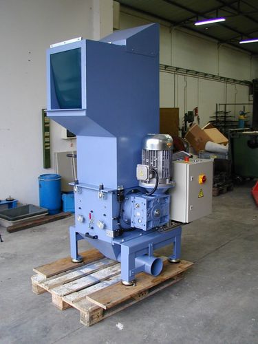 Granulateur à couteaux - SML LS series  - HERBOLD Meckesheim - pour matières plastiques / pour le recyclage / compact