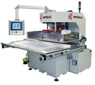 Presse pneumatique - C 106 T1 - Matrelec - de soudage haute fréquence / pour matières plastiques / compacte