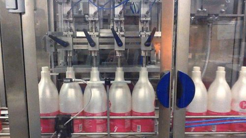 Remplisseuse / boucheuse de produits liquides - RT4U - PMR System Group - volumétrique / pneumatique / pour crème cosmétique
