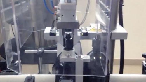 Remplisseuse / boucheuse / étiqueteuse automatique - RTE1U - PMR System Group - rotative / motorisée / pour liquide