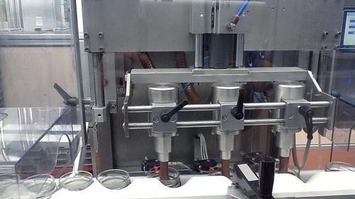 Remplisseuse boucheuse étiqueteuse automatique - RTE3U - PMR System Group - contrôlé par PLC / pour sauce / pour crème