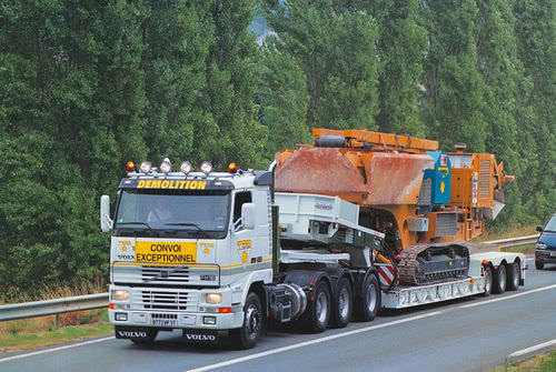 Semi-remorque porte-engin - Jeepdolly - NOOTEBOOM - gooseneck / extra-surbaissée / à 3 essieux
