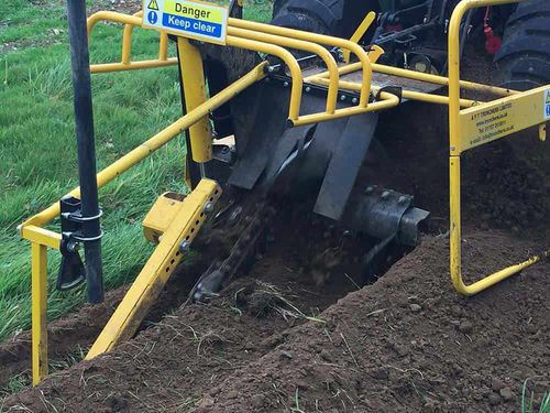 Trancheuse de sol à chaînes - AFT45 - AFT TRENCHERS LIMITED - montée sur tracteur / pour tracteur / pour l'agriculture