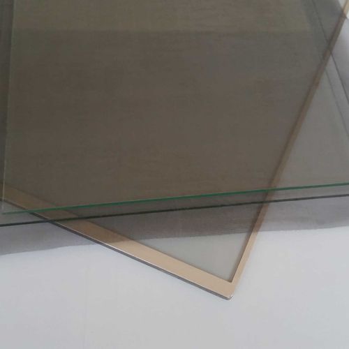 Vitre de protection en verre feuilleté - GHIRINGHELLI MARIO - en maille métallique / pour blindage EMI / pour IRM