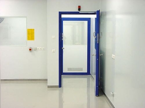 Porte tournante - ILKAZELL Isoliertechnik GmbH Zwickau - pour salle blanche / industrielle / de sécurité