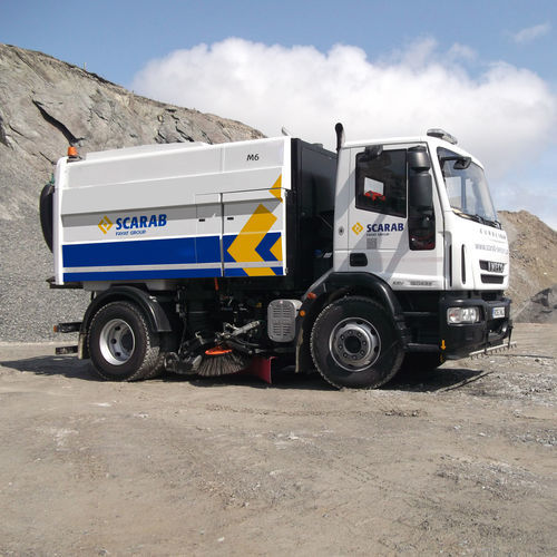 Balayeuse sur camion - M6 - Scarab Sweepers - hydraulique / à moteur diesel / de voirie