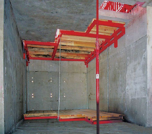 Plateforme de travail - U14 - Mesa Imalat Sanayii ve Ticaret A.S. - suspendue