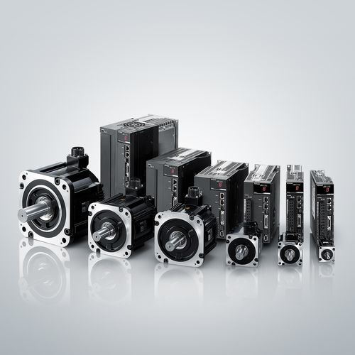 Servo-amplificateur triphasé - SV2 series - KEYENCE - de positionnement / 200 V / 220-240 V