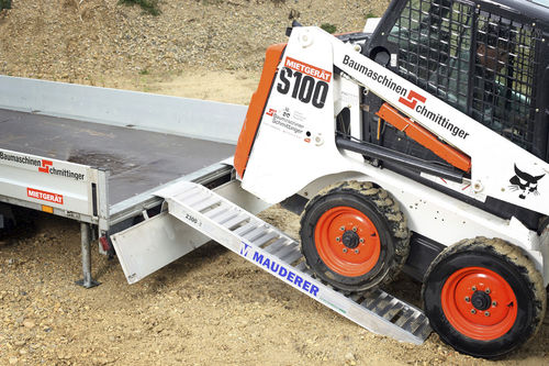 Rampe de chargement mobile - 1960 - 4460 kg | Baytec - Mauderer Alutechnik