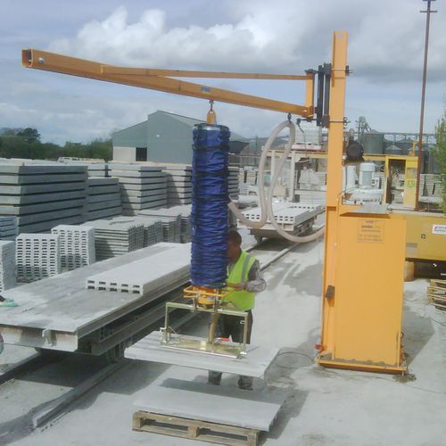 Potence sur colonne - JWK series - Probst GmbH - de levage / avec commande électrique / mobile
