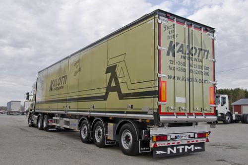 Remorque porte-conteneur - Walker - NTM - NÄRPES TRÄ & METALL - pour marchandise / à 1 essieu / tractée