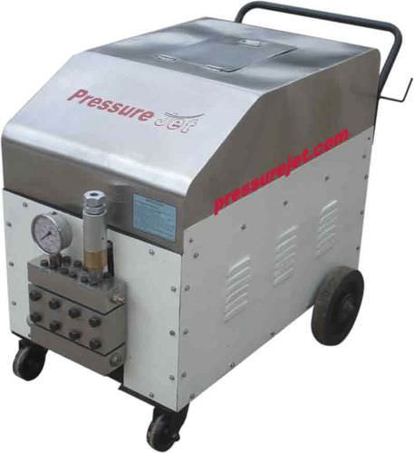 Pompe alternative - P-Series - PressureJet Systems Pvt. Ltd. - à eau / entraînée par moteur / industrielle