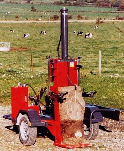 Fendeuse de bûches verticale - 14 tons - BUGNOT