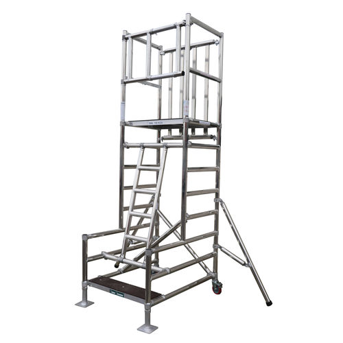 Podium de travail - Stepfold 3 - Euro Towers Ltd
